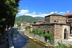 Коли под наем Тетово, Македония
