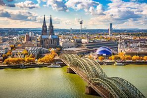 Menyewa kereta di Cologne, Jerman