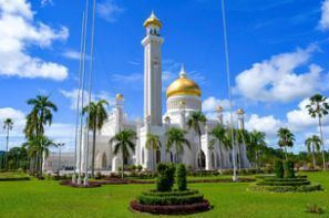 Thuê xe giá rẻ tại Brunei